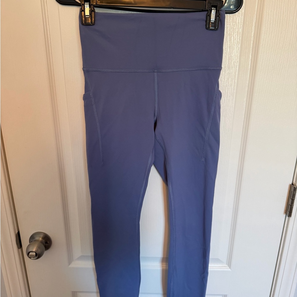 Lululemon Wunder Train Leggings w/ Pockets